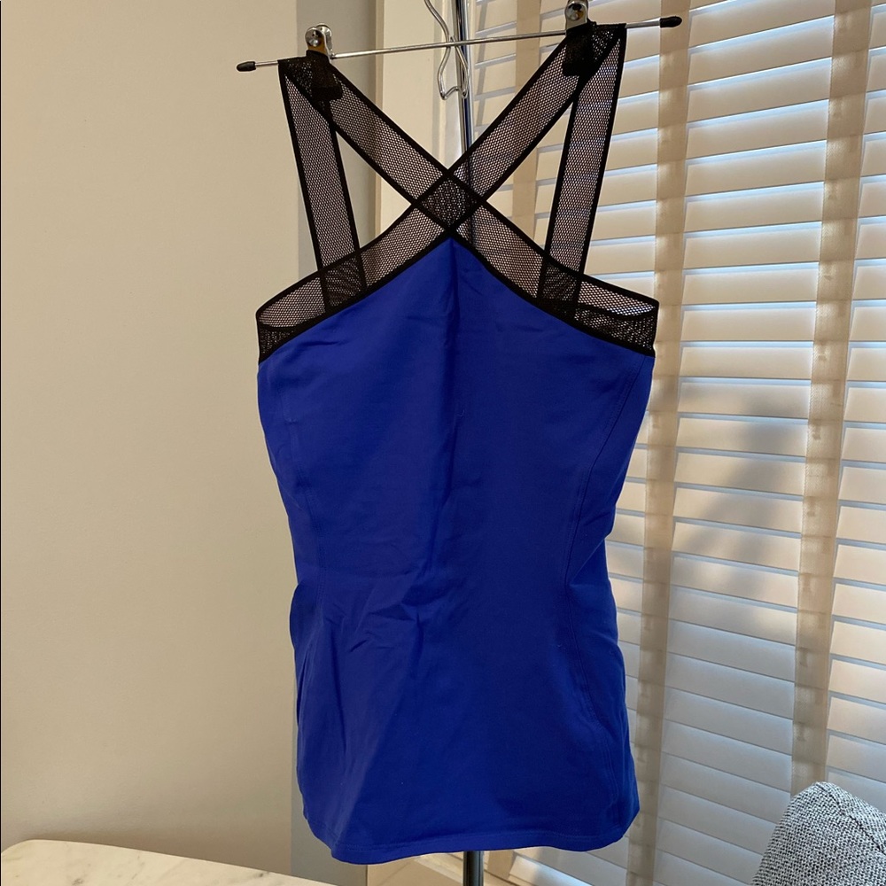 Heroine Sport Top